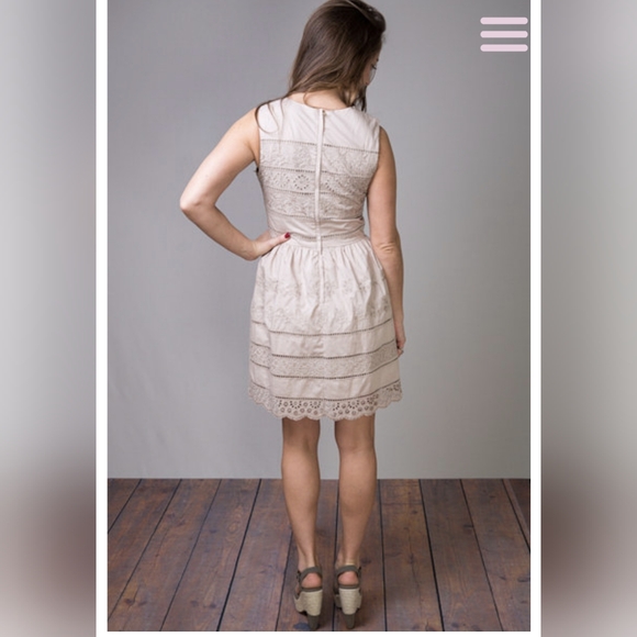 LOVEMARKS* sleeveless round neck gathered waist zip back cut out detail dress - Picture 5 of 15